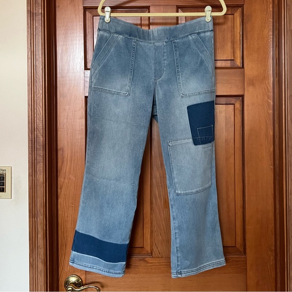 LOGO BY LORI GOLDSTEIN Straight Leg Pant Regular Knit Denim Shadow Patch Jean - Picture 2 of 9